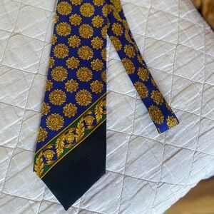 Vintage Gianni Versace Gold/Navy Silk Tie